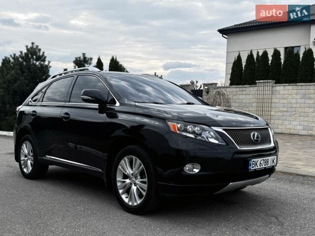Черный Лексус РХ, объемом двигателя 3.46 л и пробегом 238 тыс. км за 19700 $, фото 1 на Automoto.ua