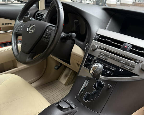 Черный Лексус РХ, объемом двигателя 3.5 л и пробегом 186 тыс. км за 18900 $, фото 39 на Automoto.ua