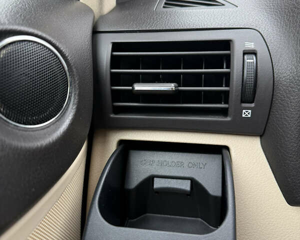 Черный Лексус РХ, объемом двигателя 3.5 л и пробегом 186 тыс. км за 18900 $, фото 27 на Automoto.ua