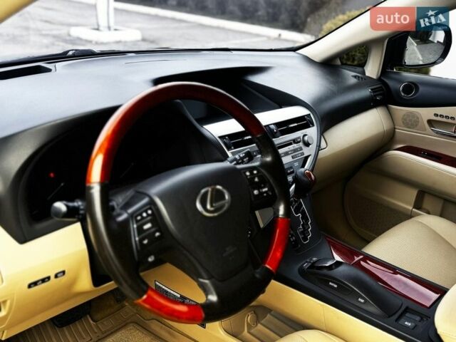 Черный Лексус РХ, объемом двигателя 3.46 л и пробегом 238 тыс. км за 19700 $, фото 19 на Automoto.ua