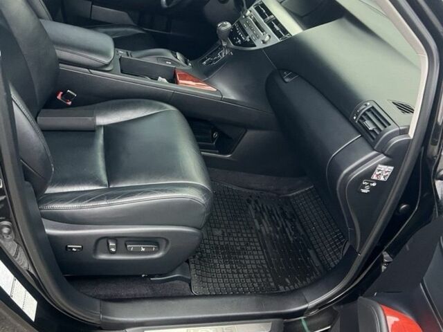 Черный Лексус РХ, объемом двигателя 3.5 л и пробегом 222 тыс. км за 16000 $, фото 15 на Automoto.ua