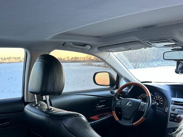 Черный Лексус РХ, объемом двигателя 3.5 л и пробегом 18600 тыс. км за 6300 $, фото 5 на Automoto.ua