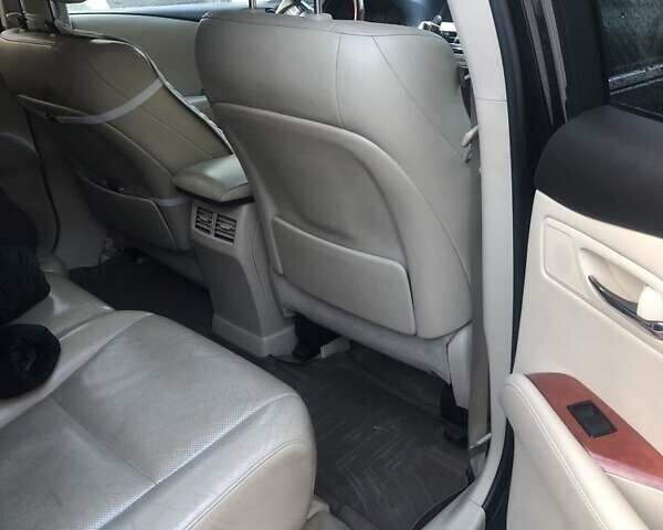 Черный Лексус РХ, объемом двигателя 3.5 л и пробегом 257 тыс. км за 16700 $, фото 4 на Automoto.ua