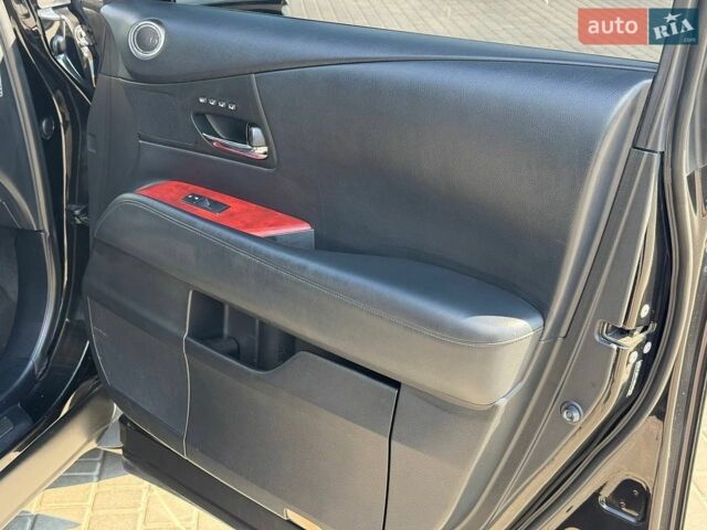 Черный Лексус РХ, объемом двигателя 3.46 л и пробегом 307 тыс. км за 14500 $, фото 14 на Automoto.ua