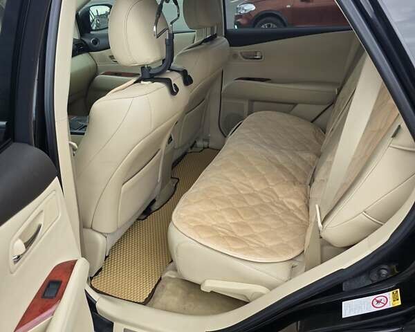 Черный Лексус РХ, объемом двигателя 3.46 л и пробегом 265 тыс. км за 16000 $, фото 5 на Automoto.ua