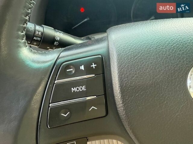 Чорний Лексус РХ, об'ємом двигуна 3.46 л та пробігом 273 тис. км за 16000 $, фото 18 на Automoto.ua