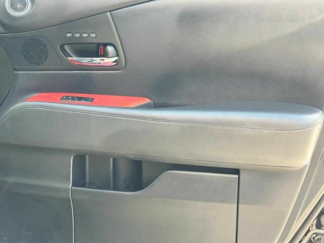 Черный Лексус РХ, объемом двигателя 0 л и пробегом 322 тыс. км за 14440 $, фото 22 на Automoto.ua