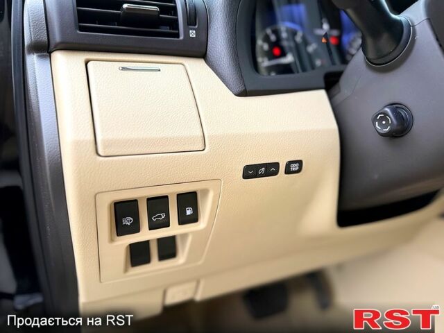 Черный Лексус РХ, объемом двигателя 3.5 л и пробегом 206 тыс. км за 15700 $, фото 9 на Automoto.ua