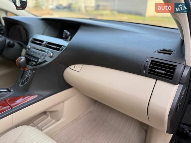 Чорний Лексус РХ, об'ємом двигуна 3.46 л та пробігом 273 тис. км за 16000 $, фото 30 на Automoto.ua