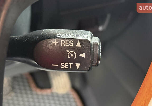 Чорний Лексус РХ, об'ємом двигуна 3.46 л та пробігом 203 тис. км за 15500 $, фото 54 на Automoto.ua