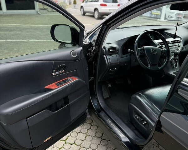 Черный Лексус РХ, объемом двигателя 3.5 л и пробегом 192 тыс. км за 17500 $, фото 9 на Automoto.ua