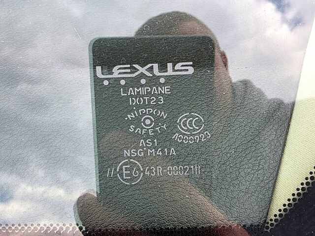 Черный Лексус РХ, объемом двигателя 3.5 л и пробегом 267 тыс. км за 15200 $, фото 12 на Automoto.ua