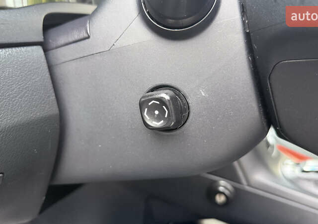 Чорний Лексус РХ, об'ємом двигуна 3.46 л та пробігом 203 тис. км за 15500 $, фото 56 на Automoto.ua