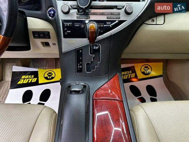 Черный Лексус РХ, объемом двигателя 3.46 л и пробегом 153 тыс. км за 21000 $, фото 17 на Automoto.ua