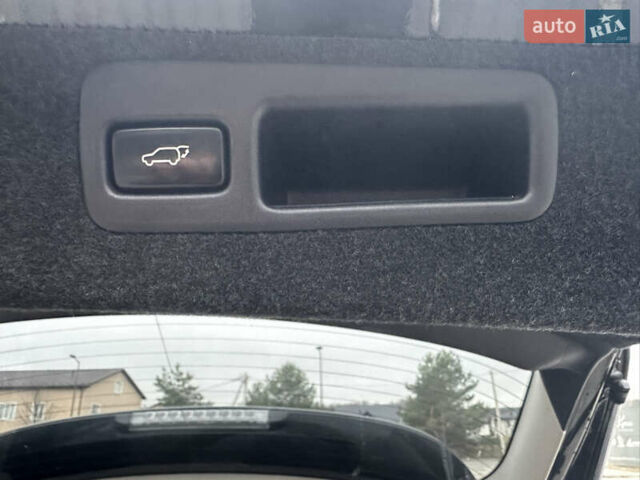 Черный Лексус РХ, объемом двигателя 3.5 л и пробегом 144 тыс. км за 22000 $, фото 6 на Automoto.ua