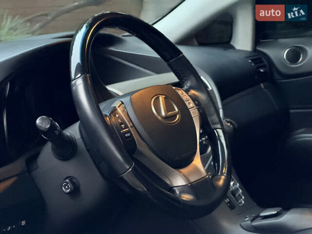 Чорний Лексус РХ, об'ємом двигуна 3.5 л та пробігом 142 тис. км за 16750 $, фото 18 на Automoto.ua