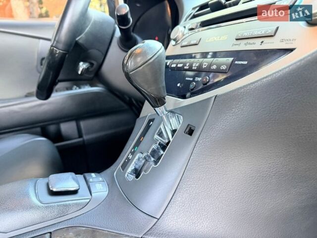 Черный Лексус РХ, объемом двигателя 3.46 л и пробегом 157 тыс. км за 15300 $, фото 18 на Automoto.ua