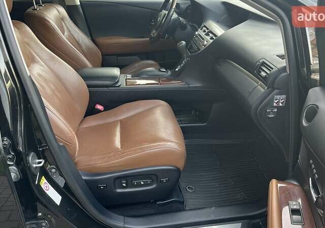 Черный Лексус РХ, объемом двигателя 3.46 л и пробегом 163 тыс. км за 23839 $, фото 5 на Automoto.ua