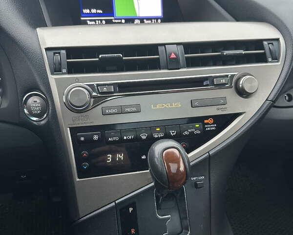 Черный Лексус РХ, объемом двигателя 3.5 л и пробегом 144 тыс. км за 22000 $, фото 18 на Automoto.ua