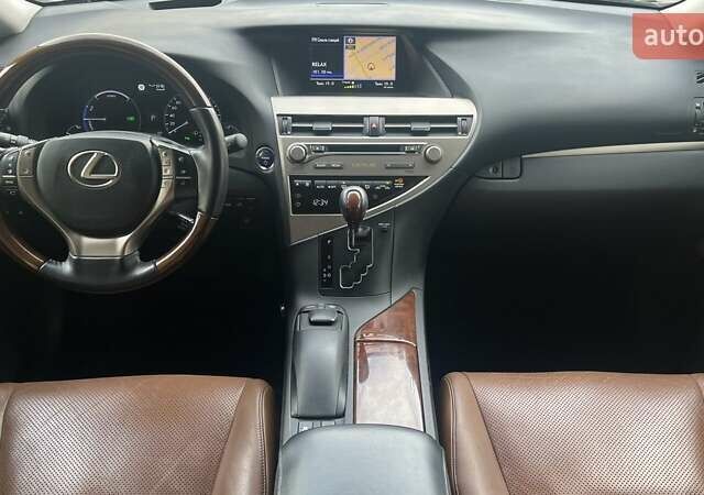 Черный Лексус РХ, объемом двигателя 3.46 л и пробегом 163 тыс. км за 23839 $, фото 7 на Automoto.ua