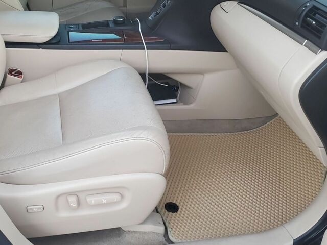 Черный Лексус РХ, объемом двигателя 3.5 л и пробегом 182 тыс. км за 17900 $, фото 14 на Automoto.ua