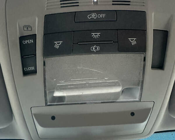 Черный Лексус РХ, объемом двигателя 3.5 л и пробегом 144 тыс. км за 22000 $, фото 14 на Automoto.ua