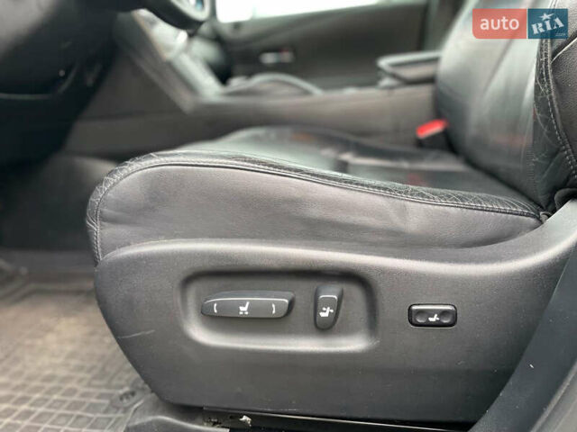 Черный Лексус РХ, объемом двигателя 3.46 л и пробегом 180 тыс. км за 20900 $, фото 11 на Automoto.ua