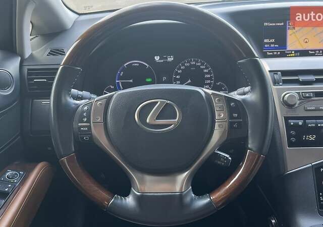 Черный Лексус РХ, объемом двигателя 3.46 л и пробегом 163 тыс. км за 23839 $, фото 12 на Automoto.ua