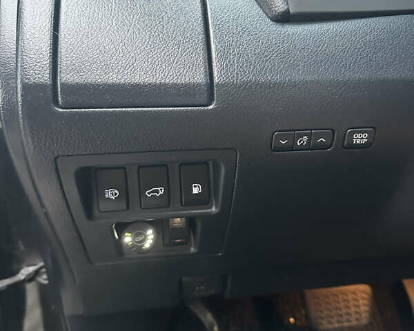 Черный Лексус РХ, объемом двигателя 3.5 л и пробегом 144 тыс. км за 22000 $, фото 17 на Automoto.ua