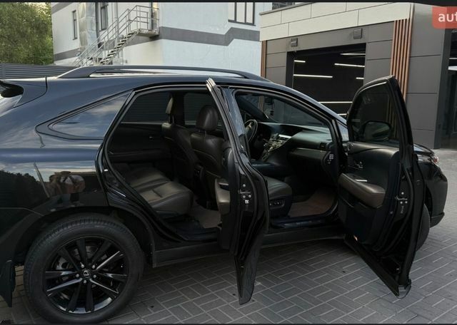 Чорний Лексус РХ, об'ємом двигуна 3.46 л та пробігом 185 тис. км за 23000 $, фото 2 на Automoto.ua