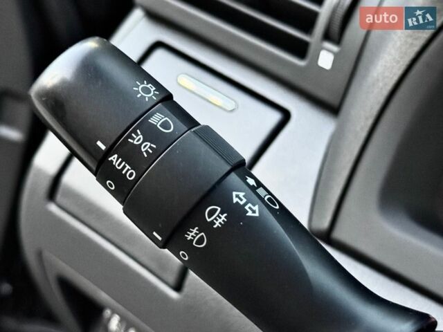 Черный Лексус РХ, объемом двигателя 2.7 л и пробегом 113 тыс. км за 19950 $, фото 44 на Automoto.ua