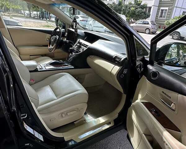 Черный Лексус РХ, объемом двигателя 3.5 л и пробегом 121 тыс. км за 24000 $, фото 4 на Automoto.ua