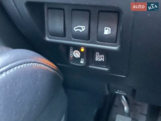 Чорний Лексус РХ, об'ємом двигуна 3.46 л та пробігом 185 тис. км за 18500 $, фото 24 на Automoto.ua