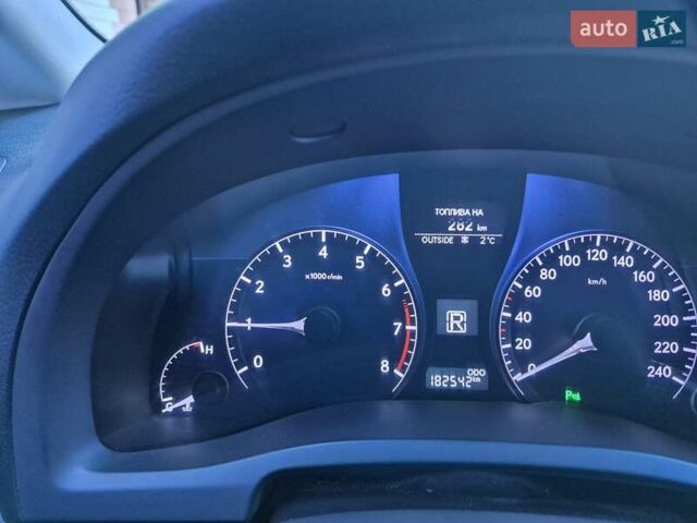 Черный Лексус РХ, объемом двигателя 3.46 л и пробегом 190 тыс. км за 21500 $, фото 2 на Automoto.ua