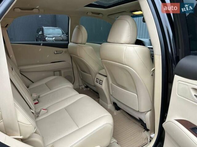 Черный Лексус РХ, объемом двигателя 3.5 л и пробегом 137 тыс. км за 19888 $, фото 30 на Automoto.ua