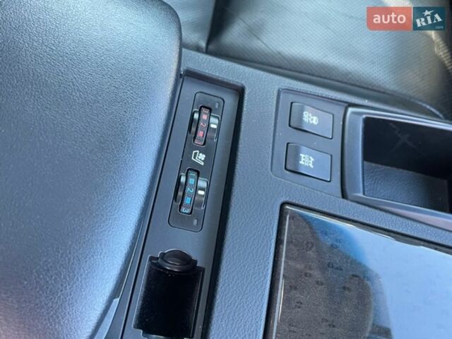 Чорний Лексус РХ, об'ємом двигуна 3.46 л та пробігом 185 тис. км за 18500 $, фото 31 на Automoto.ua