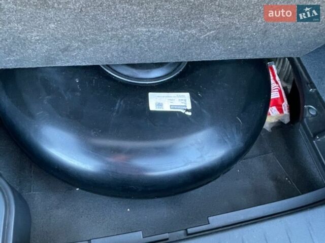 Чорний Лексус РХ, об'ємом двигуна 3.46 л та пробігом 185 тис. км за 18500 $, фото 35 на Automoto.ua