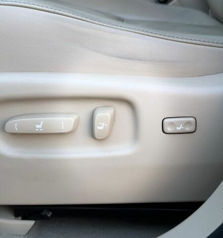 Черный Лексус РХ, объемом двигателя 3.46 л и пробегом 145 тыс. км за 17500 $, фото 9 на Automoto.ua