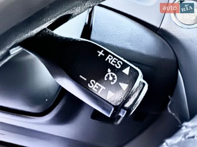 Черный Лексус РХ, объемом двигателя 2.7 л и пробегом 113 тыс. км за 19950 $, фото 41 на Automoto.ua