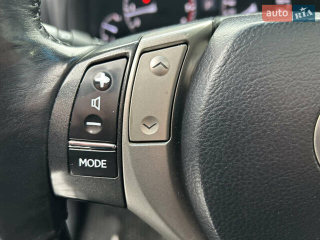 Черный Лексус РХ, объемом двигателя 3.5 л и пробегом 212 тыс. км за 20500 $, фото 34 на Automoto.ua