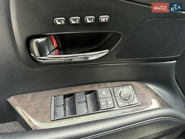 Черный Лексус РХ, объемом двигателя 3.5 л и пробегом 210 тыс. км за 18900 $, фото 20 на Automoto.ua