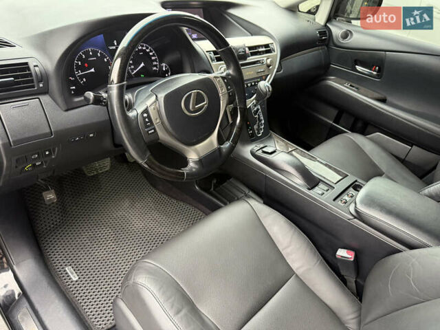 Черный Лексус РХ, объемом двигателя 3.5 л и пробегом 210 тыс. км за 18900 $, фото 10 на Automoto.ua