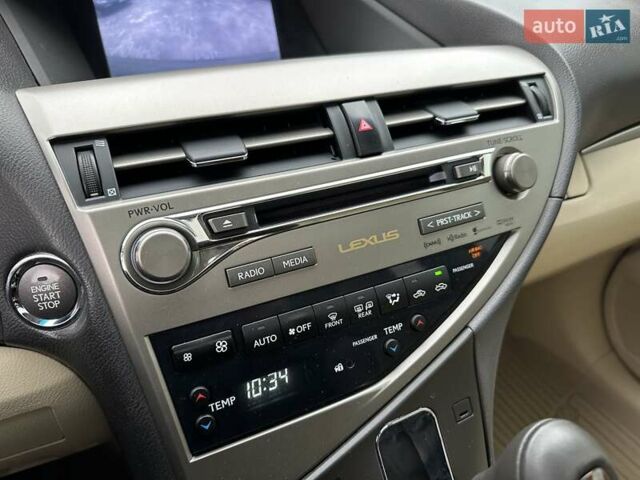 Черный Лексус РХ, объемом двигателя 3.46 л и пробегом 137 тыс. км за 21000 $, фото 32 на Automoto.ua