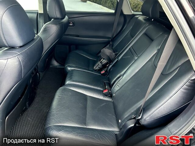 Черный Лексус РХ, объемом двигателя 3.5 л и пробегом 21200 тыс. км за 20500 $, фото 10 на Automoto.ua