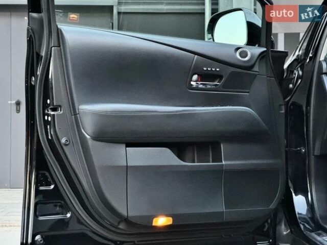 Черный Лексус РХ, объемом двигателя 2.7 л и пробегом 113 тыс. км за 19950 $, фото 19 на Automoto.ua
