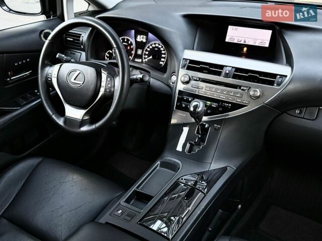 Черный Лексус РХ, объемом двигателя 2.7 л и пробегом 113 тыс. км за 19950 $, фото 35 на Automoto.ua