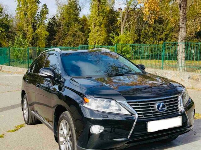 Черный Лексус РХ, объемом двигателя 3.5 л и пробегом 122 тыс. км за 31000 $, фото 2 на Automoto.ua