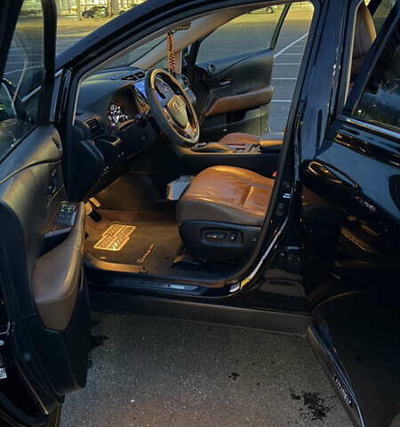 Черный Лексус РХ, объемом двигателя 3.46 л и пробегом 208 тыс. км за 24800 $, фото 3 на Automoto.ua