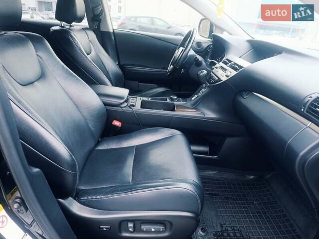 Черный Лексус РХ, объемом двигателя 3.5 л и пробегом 182 тыс. км за 18800 $, фото 32 на Automoto.ua