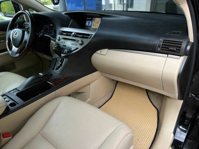 Черный Лексус РХ, объемом двигателя 3.5 л и пробегом 185 тыс. км за 18800 $, фото 20 на Automoto.ua